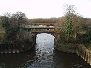 RiverDonAldwarkeOldBridge