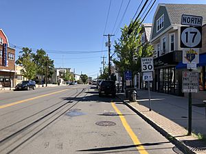 2018-07-19 10 17 40 View north along New Jersey State Route 17 (Ridge Road) just north of New Jersey State Route 7 and County Route 507 (Belleville Turnpike) in North Arlington, Bergen County, New Jersey