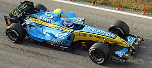 Kovalainen cheste 2006-02 cropped