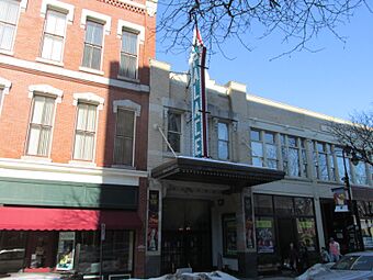 Palace Theatre, Manchester NH.jpg