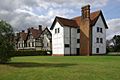 Queen Elizabeth's Hunting Lodge - geograph.org.uk - 1524048