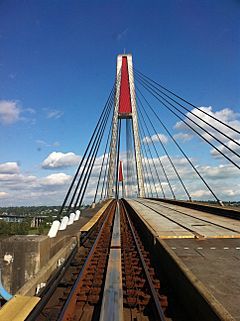 SkyBridge from SkyTrain (5770458210)