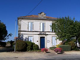 Cours-les-Bains Mairie.jpg