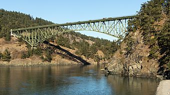 Deception Pass Bridge in 2017.jpg