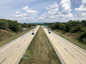 2019-08-17 12 46 27 View north along U.S. Route 340 (Charles Town Bypass) from the overpass for West Virginia State Route 115 (South George Street-Charles Town Road) in Charles Town, Jefferson County, West Virginia