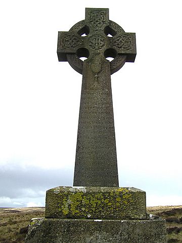 Bragan Penal Cross - geograph.org.uk - 782382.jpg