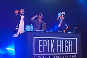 EpikHigh 061215 036 (18151992384)