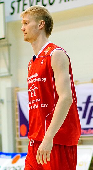 Joonas Suotamo (cropped).jpg