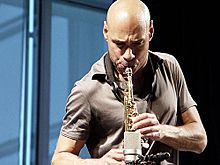 Joshua-Redman HG