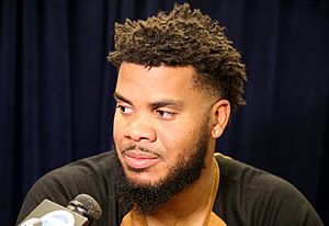 Kenley Jansen talks to reporters at 2016 All-Star Game availability. (28266340260)