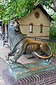 Leo the Lion sculpture, Alexandra Palace - 2022-09-02.jpg