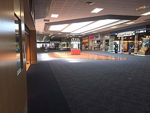 Mounds Mall inside