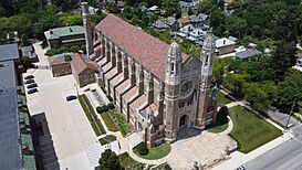 Rosary Cathedral (Toledo Ohio).jpg