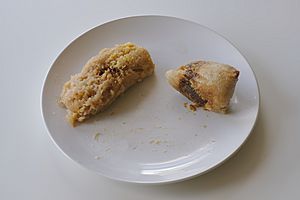 Two Zongzi styles, inside