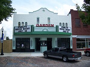 Winter Garden Downtown Dist theater01.jpg