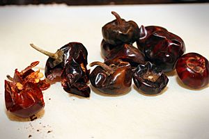 Cascabelchilipeppersdried.jpg