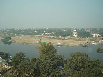 Gomti at Lucknow.jpg