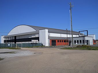 GulfportArmyAirFieldHangar, southeast elevation, 2016.jpg