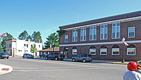 Street scene in Downtown Gwinn