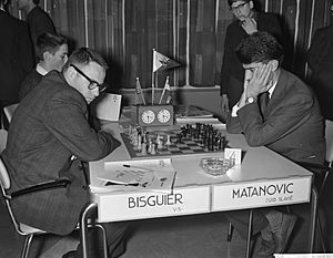 Internationaal Schaaktoernooi in Utrecht Bisquier (VS) tegen Matanovic (Zuid-Sl, Bestanddeelnr 913-2672)