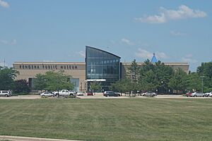 Kenosha July 2022 008 (Kenosha Public Museum).jpg