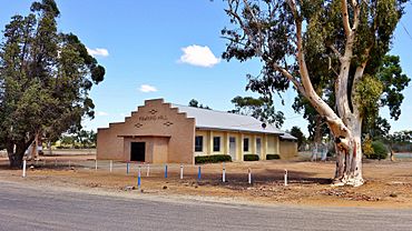 Piawaning Hall, 2016.JPG