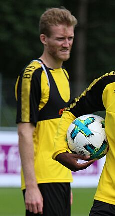 Schürrle Dortmund (cropped)