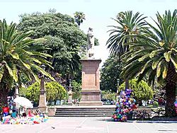 Uruapan-plaza2