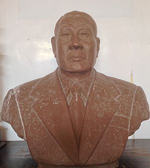 Hsu's statue