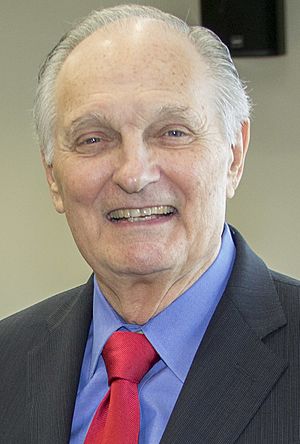 Alan Alda 2015.jpg