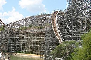 FiestaTexas10 crop