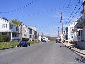 Photo along Wiconisco Avenue