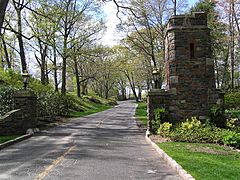 Winged Foot Golf Club main entrance.jpg