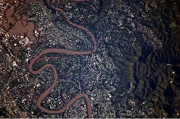 2011 Flooding in Brisbane Suburbs