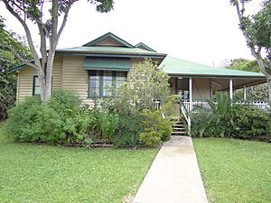 Atherton State School Head Teacher's Residence (former) (2013)