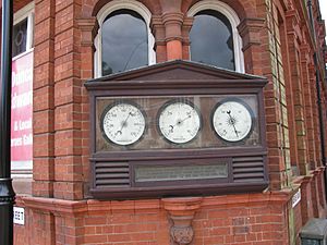 Dudley Barometer at museum.JPG