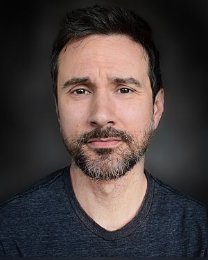 JRT Headshot 2021.jpg