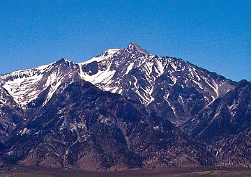 MountWilliamsonManzanar2002.jpg