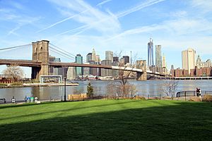 USA-NYC-Brooklyn Bridge Park