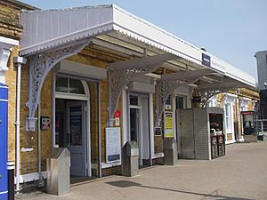 Beckenham Junction stn main entrance