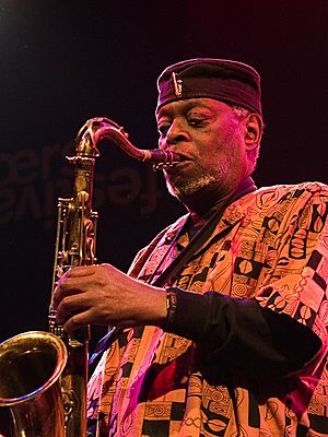 Dewey redman.jpg