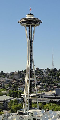 Space Needle 2011-07-04.jpg