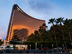 The Wynn (9638502887)