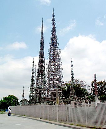 Watts-towers.jpg