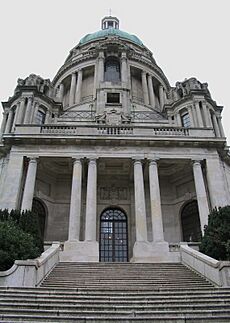 Ashton Memorial front