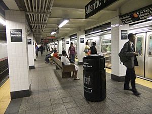 Atlantic Avenue - Barclays Center (B-Q Platform).JPG