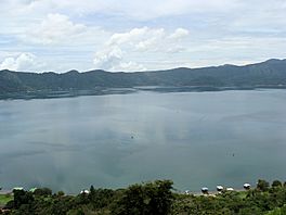 Coatepeque Lake.JPG