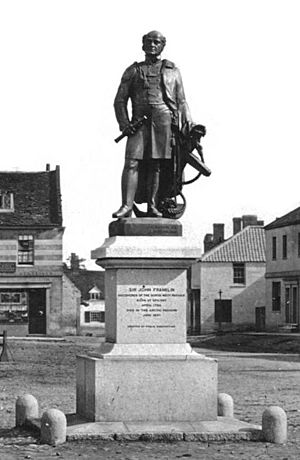 Franklin statue