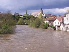 Gartempe Montmorillon Pont république