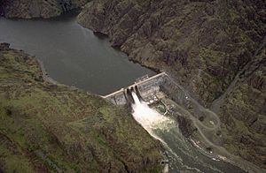 Hells-canyon-dam-id-us